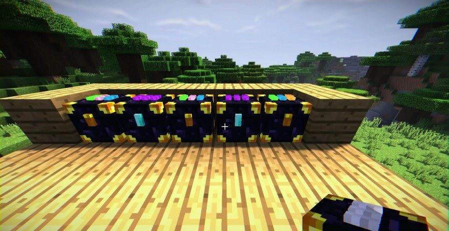 Minecraft screenshot displaying ender storage chests available with the mod